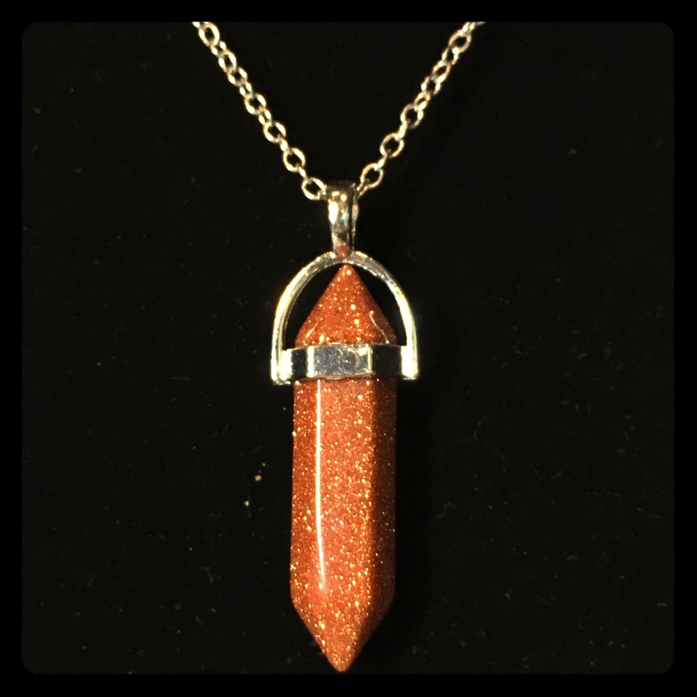Sparkling Copper Tone Pillar Pendant Necklace NWT boutique